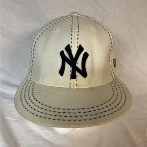 New York Yankees NATURAL DENIM Oatmeal-Navy Fitted Hat by New Era used rare